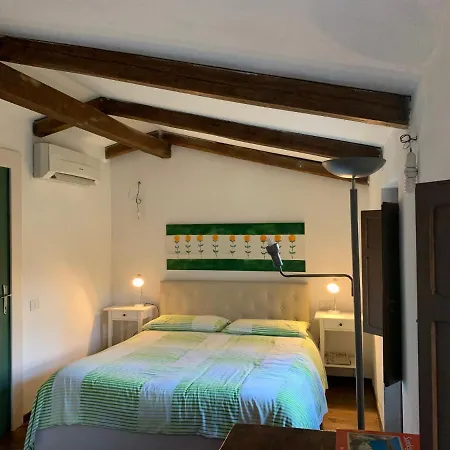 -- La Maisonette -- -- Nel Centro Storico A 30 Mt Dal Parco Aymerich, Museo Menhir, Casa Di Sant'ignazio - With Kitchen Prázdninový dům