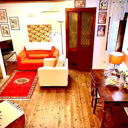 -- La Maisonette -- -- Nel Centro Storico A 30 Mt Dal Parco Aymerich, Museo Menhir, Casa Di Sant'ignazio - With Kitchen